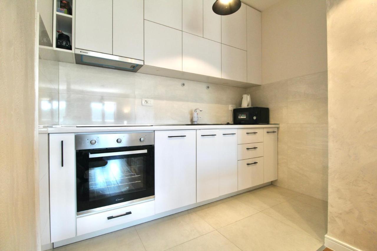 Albatros Apartments Бар Екстериор снимка