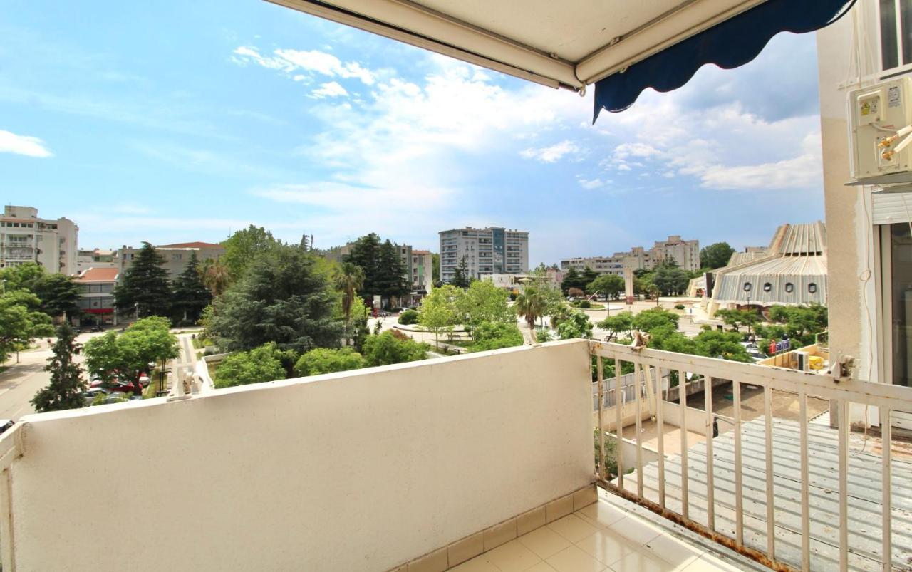 Albatros Apartments Бар Екстериор снимка