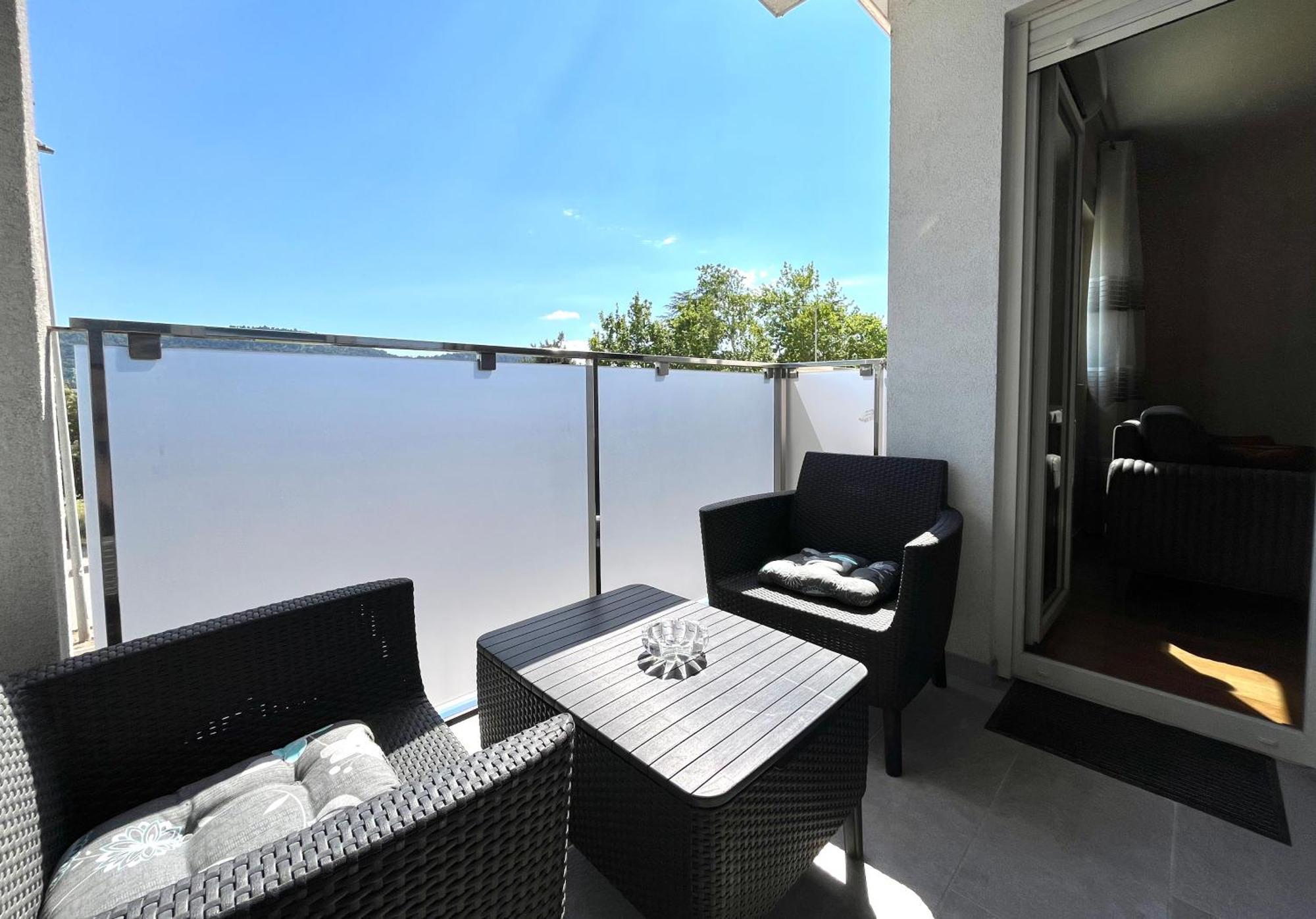 Albatros Apartments Бар Екстериор снимка