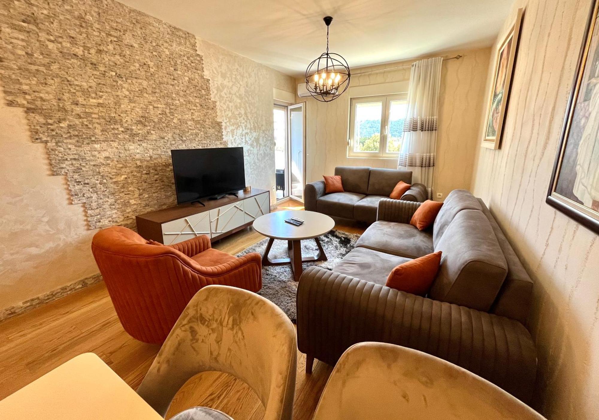 Albatros Apartments Бар Екстериор снимка