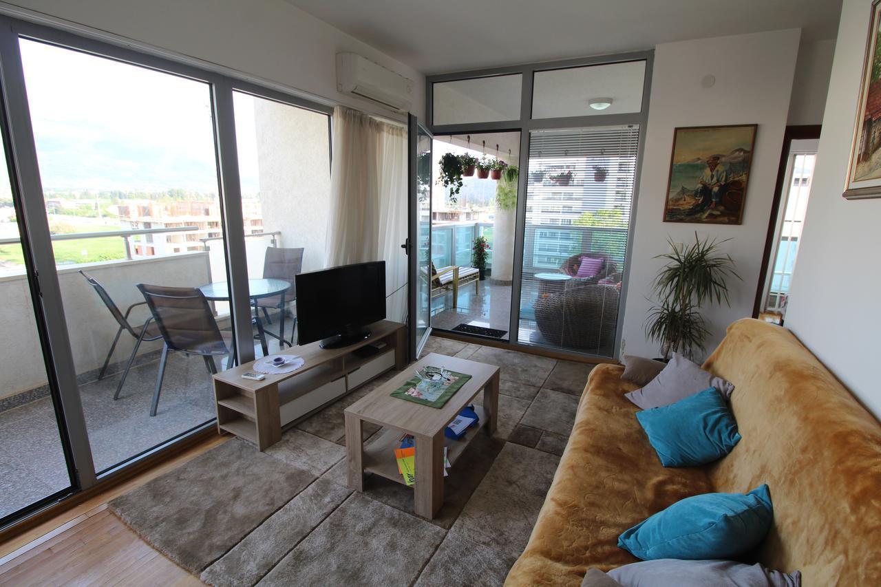 Albatros Apartments Бар Екстериор снимка