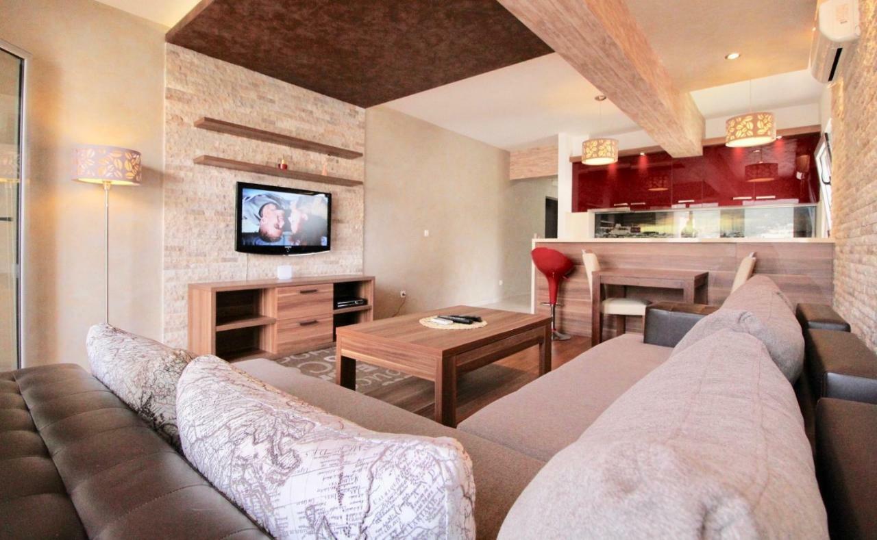 Albatros Apartments Бар Екстериор снимка