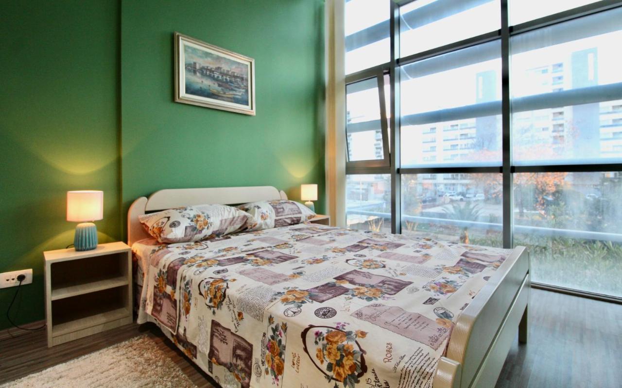 Albatros Apartments Бар Екстериор снимка